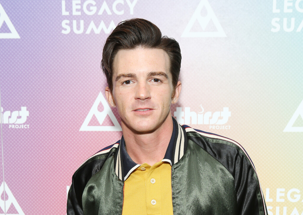 Drake Bell Jokes About Briefly Being Declared Missing