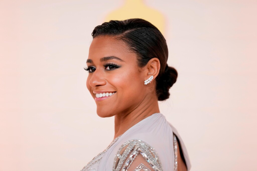 Ariana Debose Will Return To Host The 2023 Tony Awards
