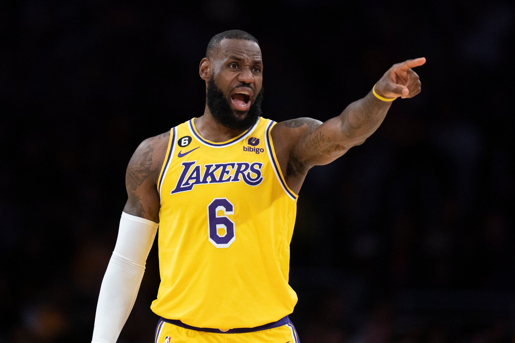 <p>The Lakers' LeBron James points to a teammate during the first half during Monday's first-round playoff game against the Grizzlies in Los Angeles.</p>