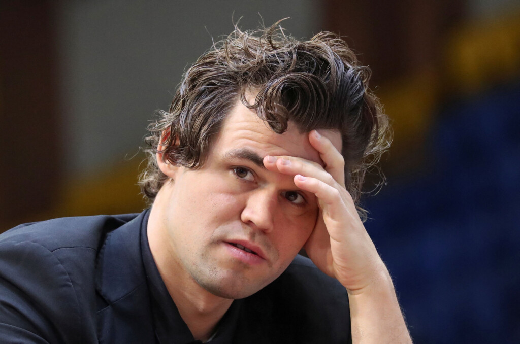 Magnus Carlsen Loses His Last Competition As World Champion After Dramatic Slip Of His Mouse