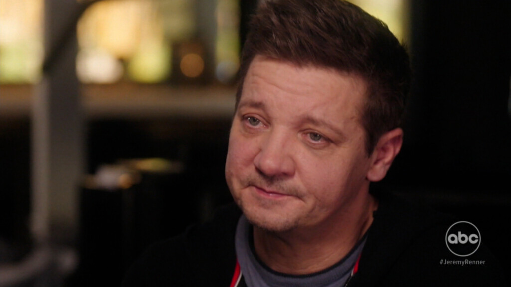 Jeremy Renner Sees A ‘lucky Man’ When He Looks In The Mirror These Days