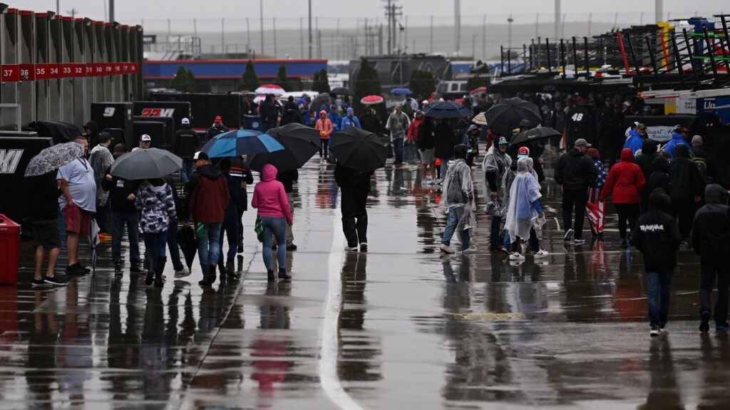 Nascar Coca Cola 600 Set For Today After Rain Delays It From Sunday
