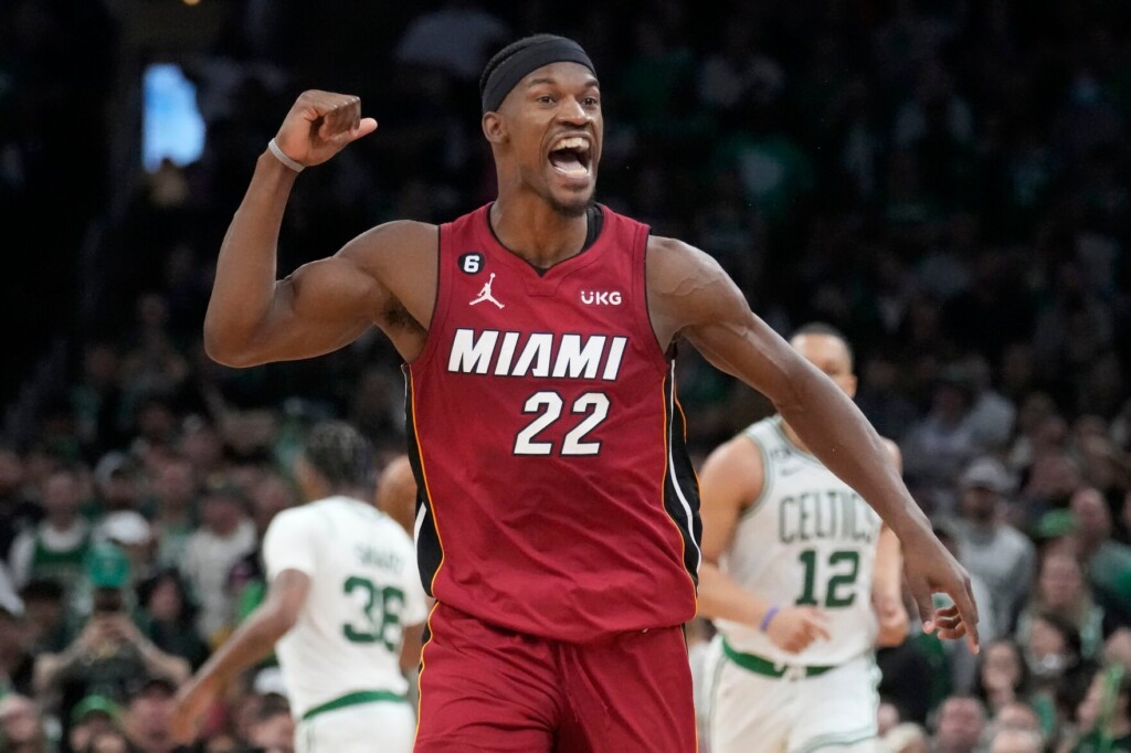 Butler Scores 27 As Miami Grabs 2 0 Series Lead