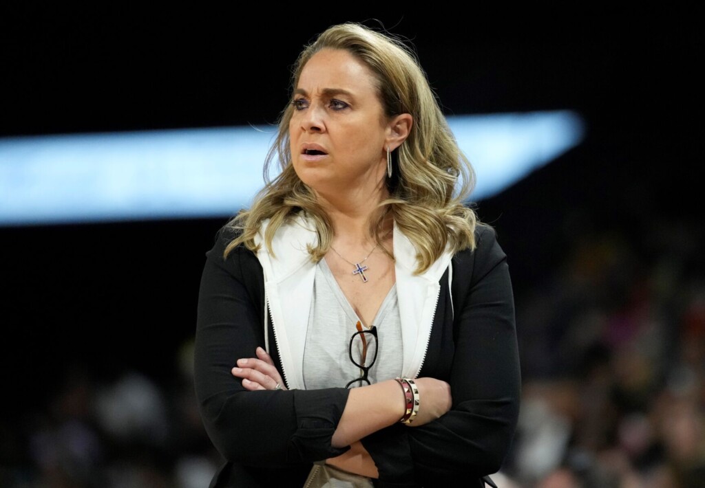 Wnba Suspends Hammon 2 Games For Player’s Bullying Allegation