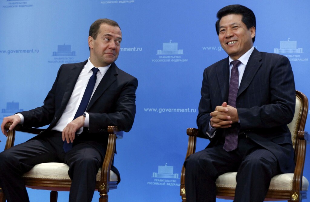 Beijing Attempts To Play Peacemaker With Planned Trip By Special Envoy To Ukraine