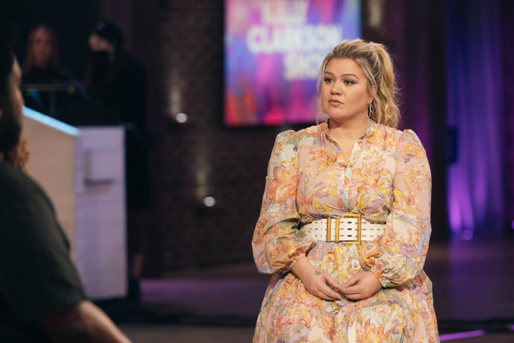 Kelly Clarkson Responds To Allegations Of Workplace ‘toxicity’ On Her Talk Show