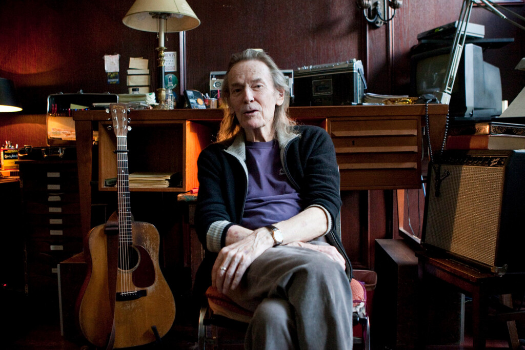 Canadian Singer Songwriter Gordon Lightfoot Dies At 84