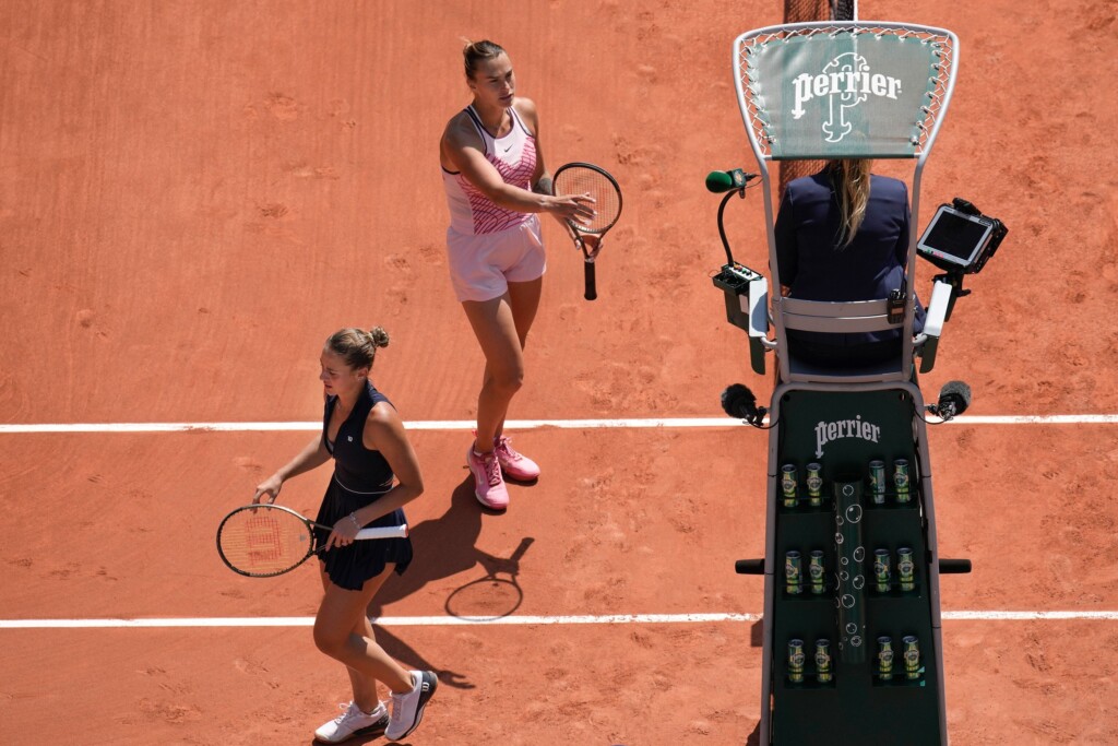French Open Crowd Boos As Ukraine’s Marta Kostyuk Refuses To Shake Hands With Belarusian Aryna Sabalenka