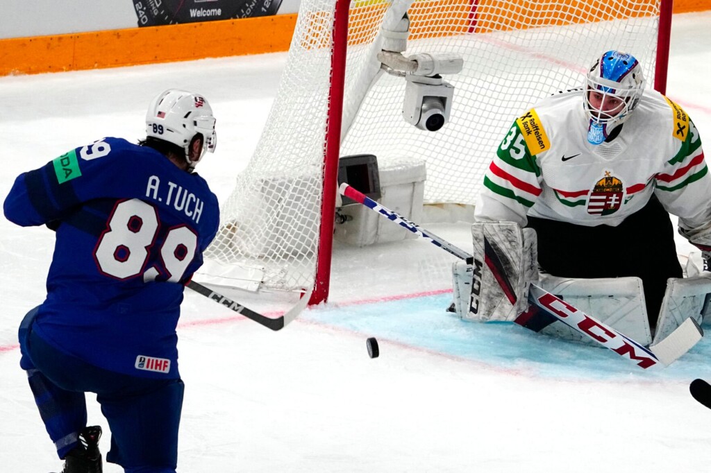 Us Beats Hungary, Canada Tops Slovenia At Ice Hockey Worlds
