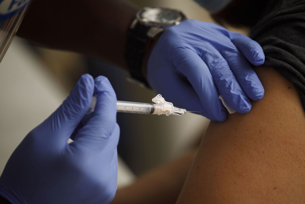 The Nih Is Enrolling Volunteers In An Early Stage Trial For An Mrna Based Universal Flu Vaccine