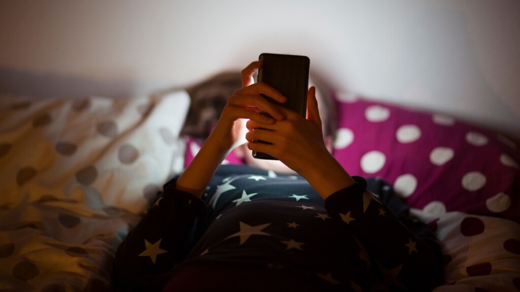 Social Media Presents ‘profound Risk Of Harm’ For Kids, Surgeon General Says, Calling Attention To Lack Of Research
