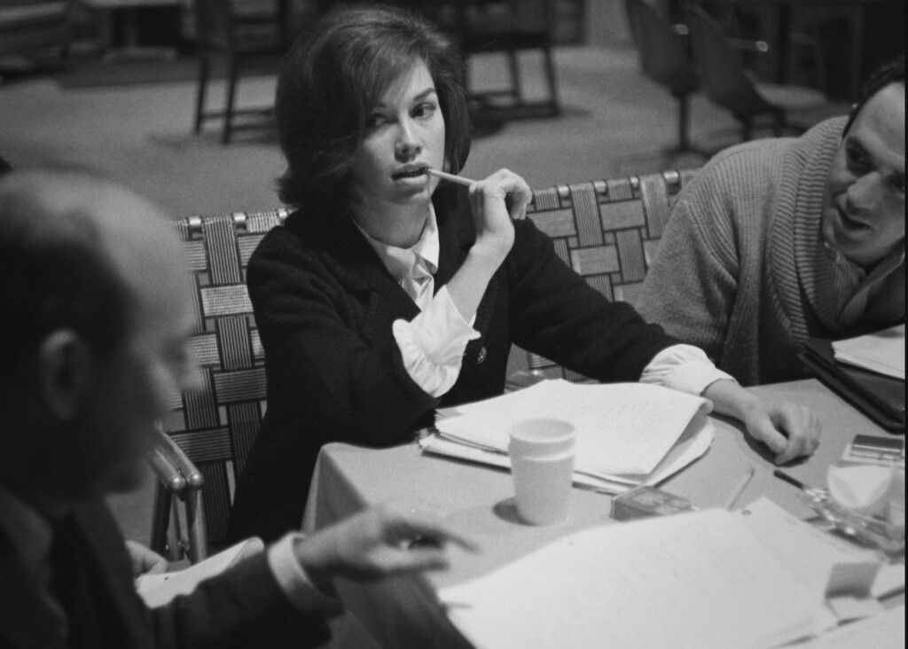‘being Mary Tyler Moore’ Warmly Looks Back At The Star Who Made It After All