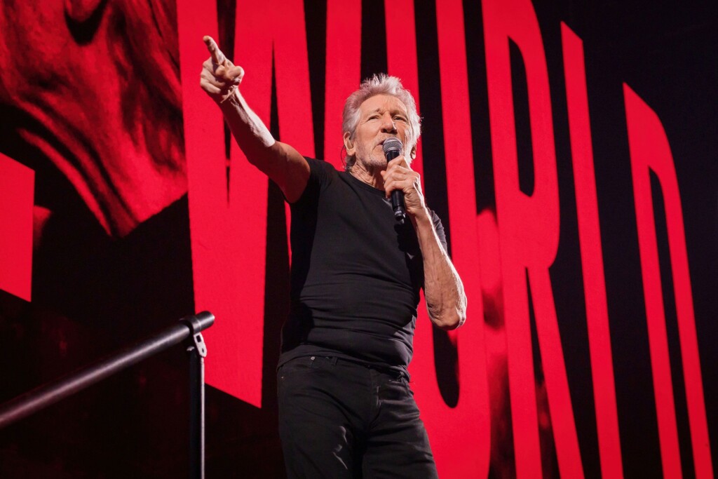 German Police To Probe Pink Floyd Star Roger Waters After He Wore A Satirical Nazi Costume During Concert