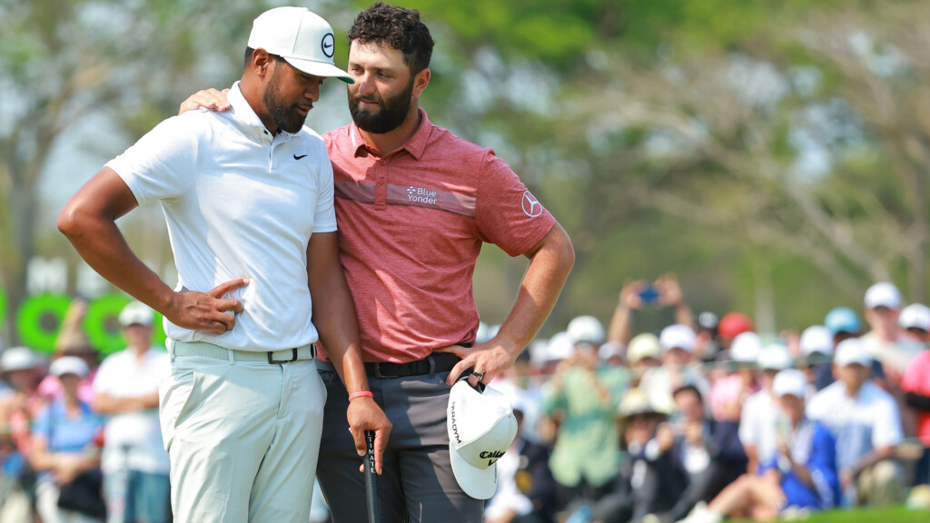 Tony Finau Caddies For Young Sons, Just Hours After Mexico Open Win