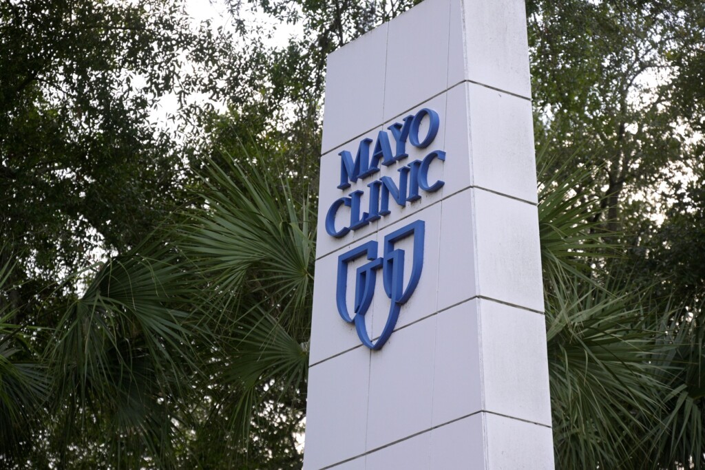 Mayo Clinic Accused Of ‘placing Academic Freedom In Jeopardy’ After Suspending Physician Who Criticized Us Agency During Pandemic