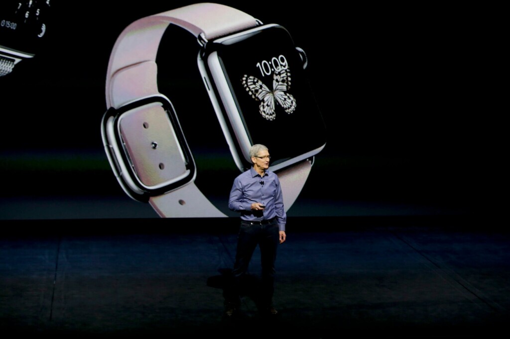 Apple Is Expected To Unveil A Sleek, Pricey Headset. Is It The Device Vr Has Been Looking For?