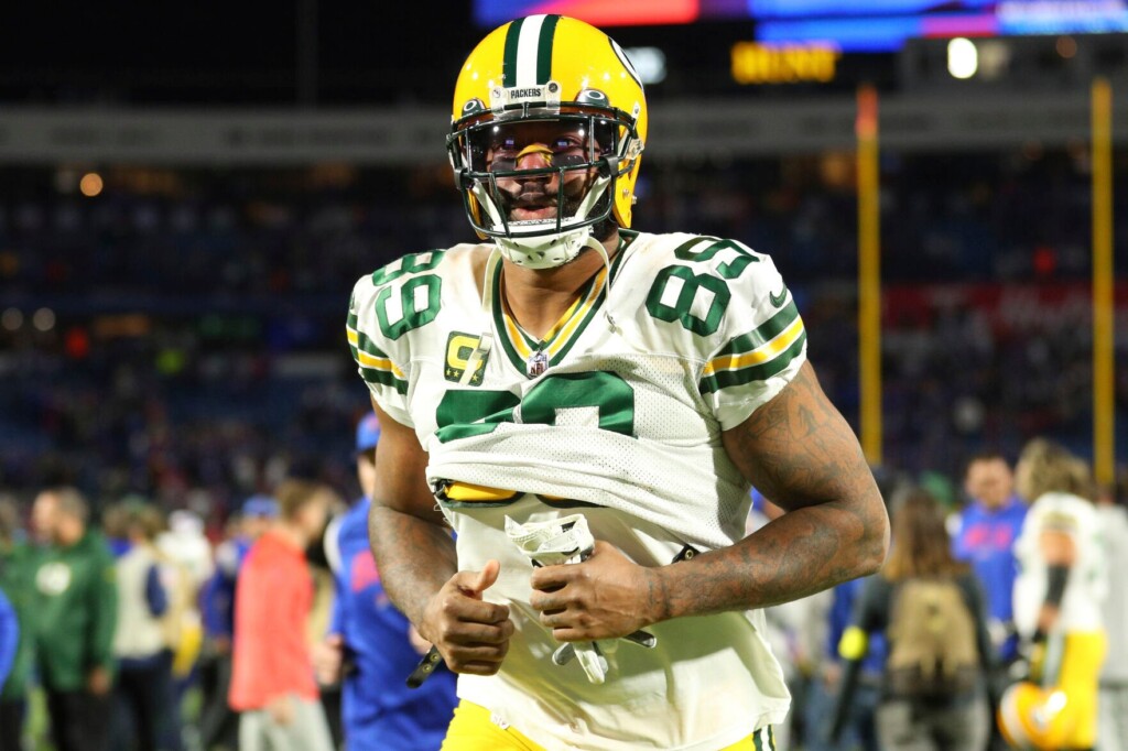 Free Agent Tight End Lewis Awaits Call For A Record Setting Season