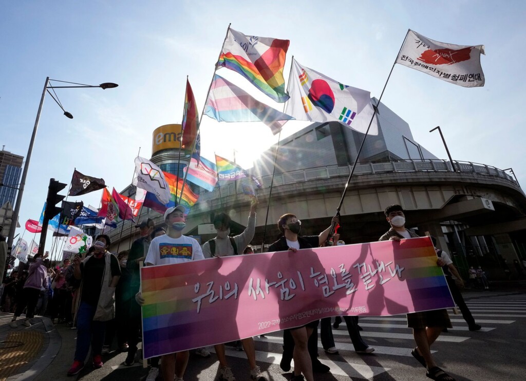 South Korean City Officials Clash With Police At Protest Against Lgbtq Festival