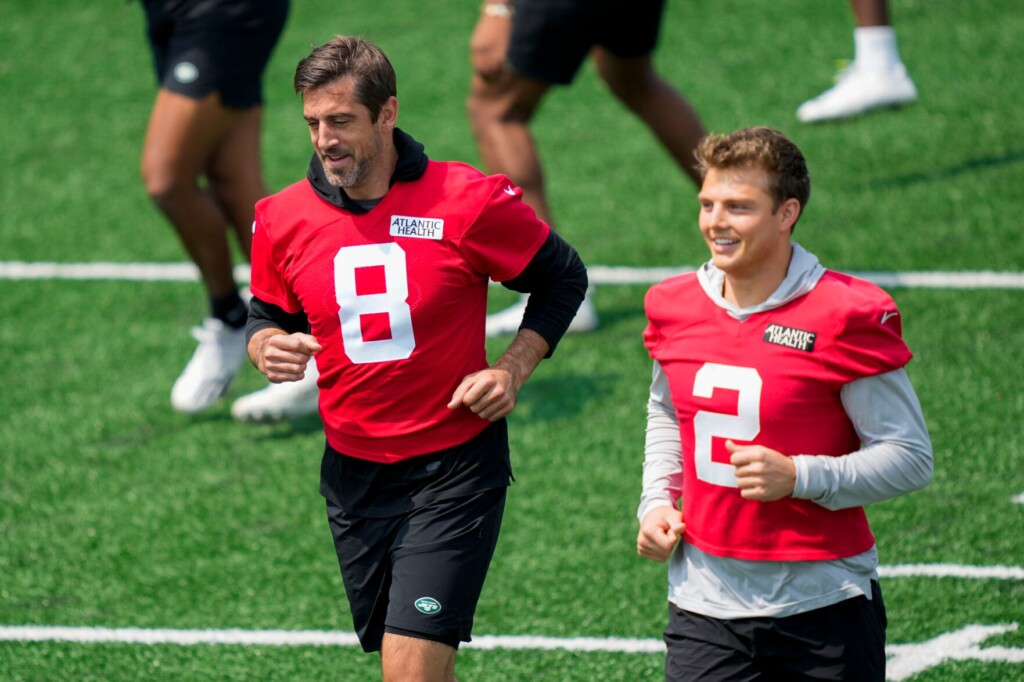 Jets’ Wilson Putting Struggles Behind, Embracing Chance To Learn From Rodgers