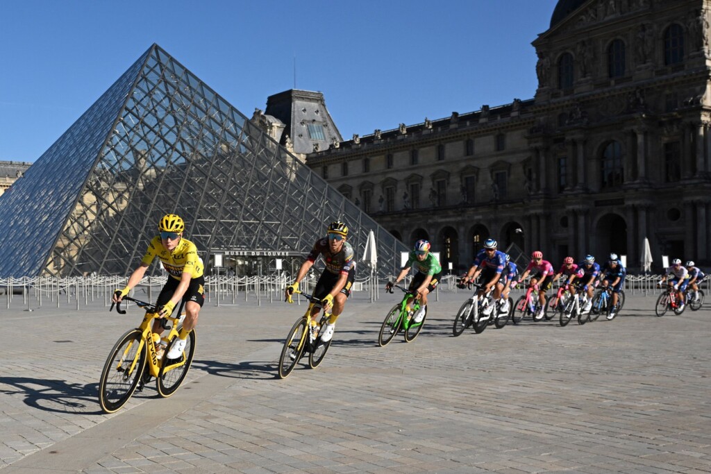 Tour De France Overshadowed By Safety Concerns Following Death Of Swiss Rider Gino Mäder