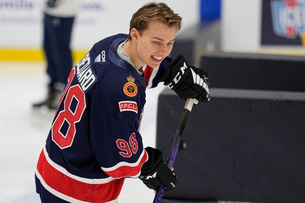 Blackhawks Set To Begin Rebuild With Bedard