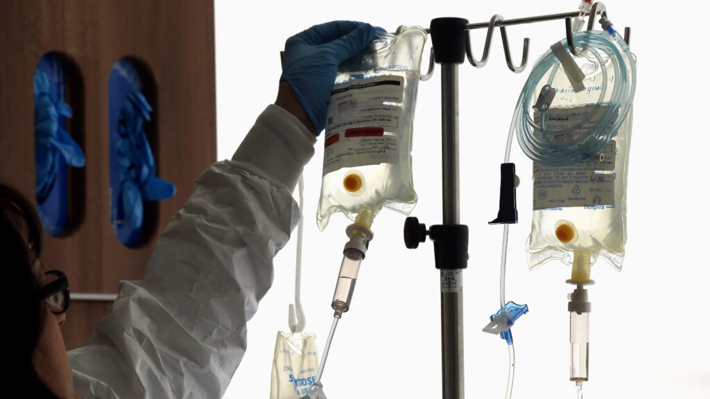 More Than 90% Of Large Us Cancer Centers Report Shortage Of Life Saving Chemo Drugs In New Survey