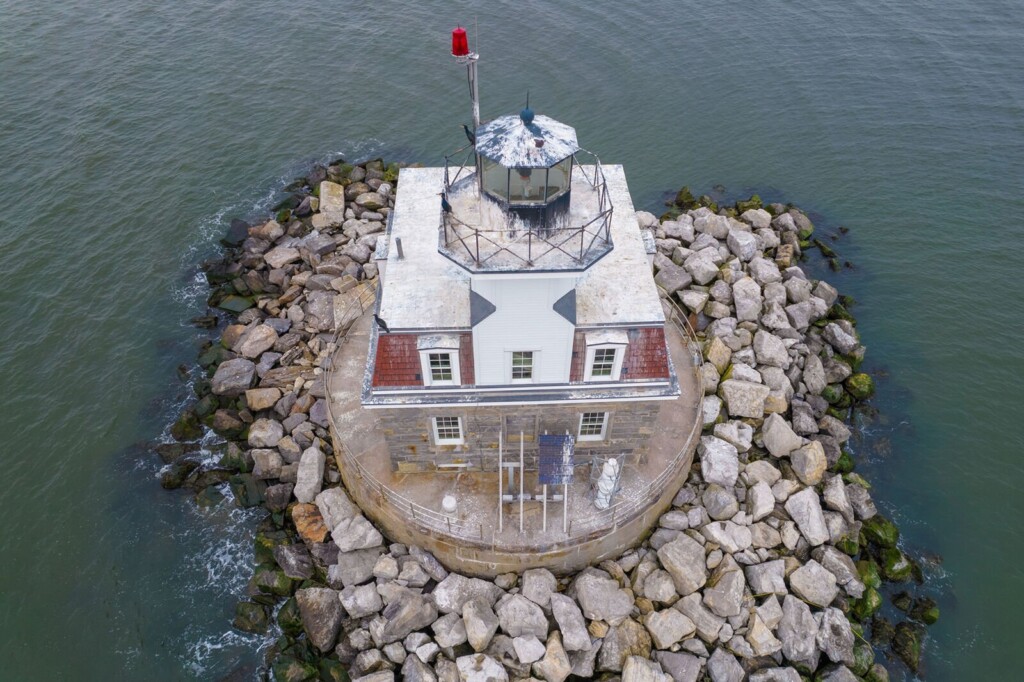 $10,000 Could Land You That Lighthouse You’ve Always Wanted