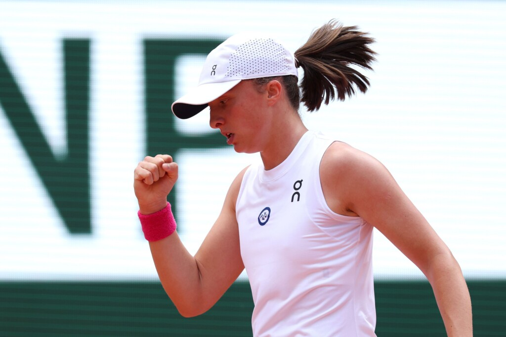 Iga Świątek Wins Women’s French Open With Thrilling Victory Over Karolína Muchová
