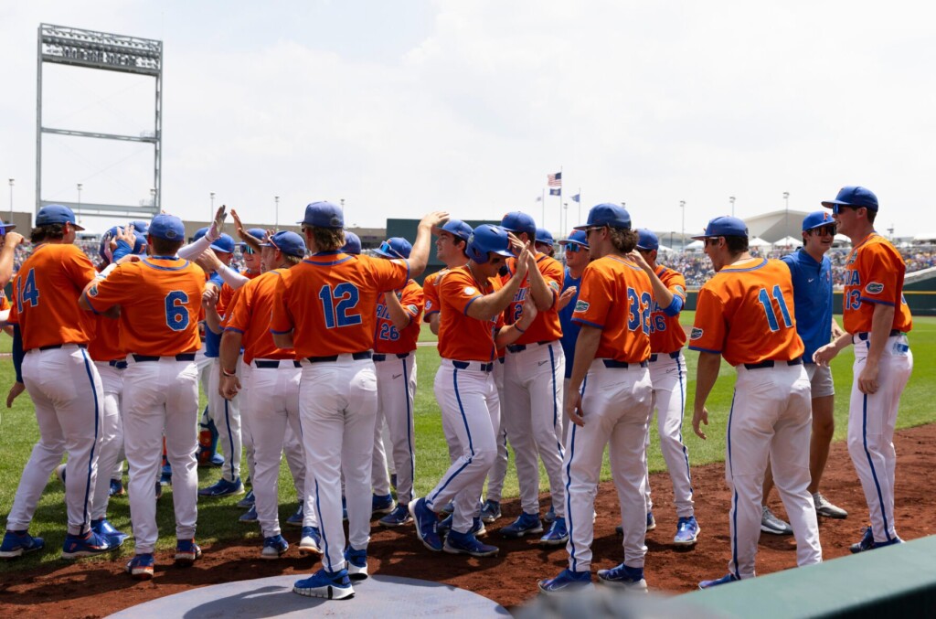 Florida Locks Up Spot In The Cws Finals, Eliminates Tcu