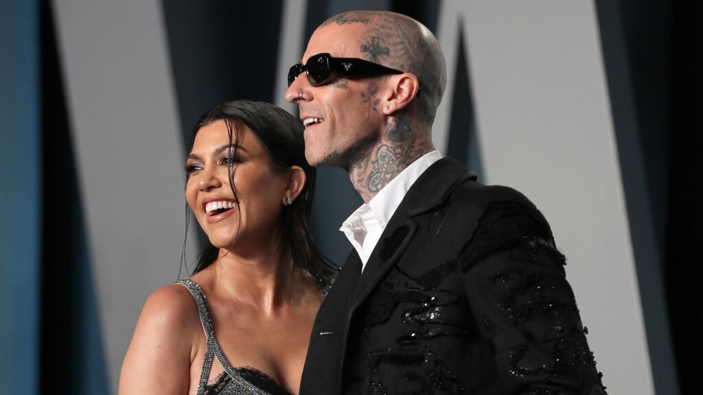 Kourtney Kardashian And Travis Barker Reveal Sex Of Baby On The Way