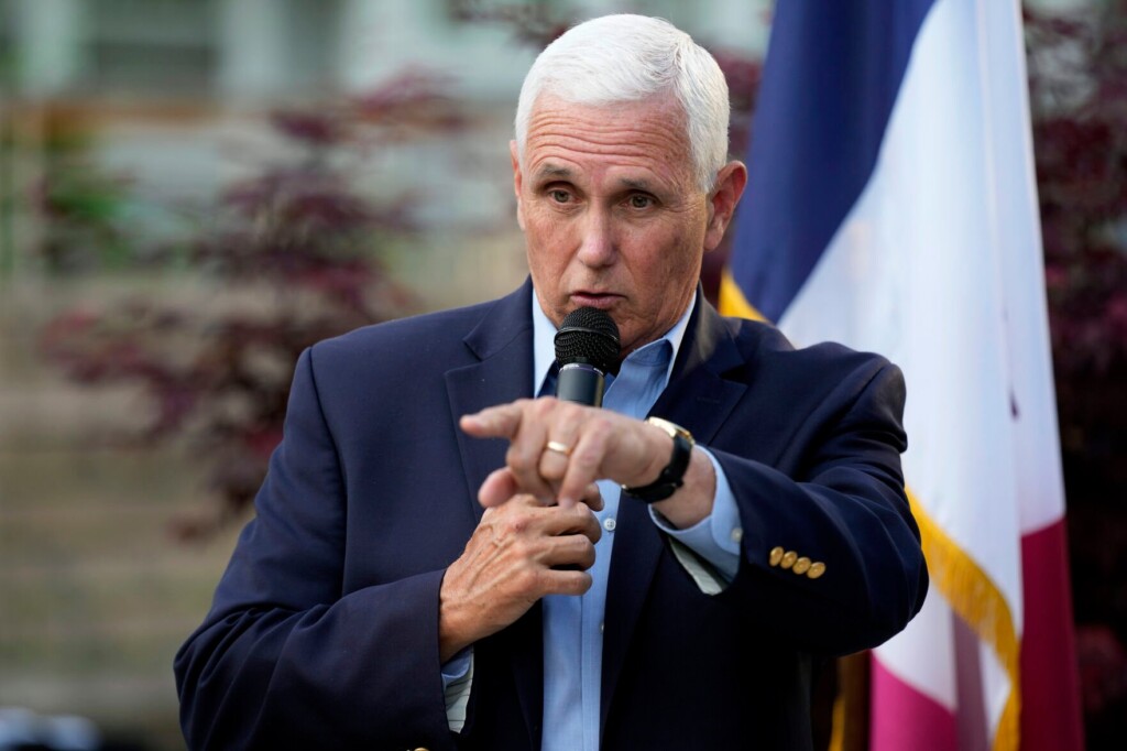 Justice Department Says It Won’t Charge Pence Over Handling Of Classified Documents