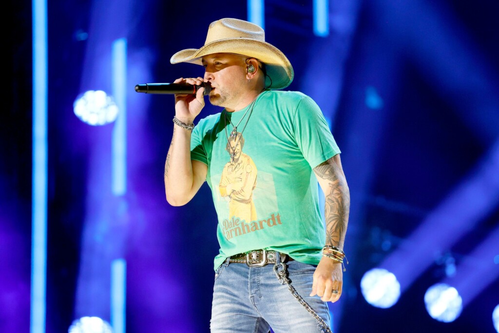 Jason Aldean’s Music Video For Controversial Song Pulled By Cmt