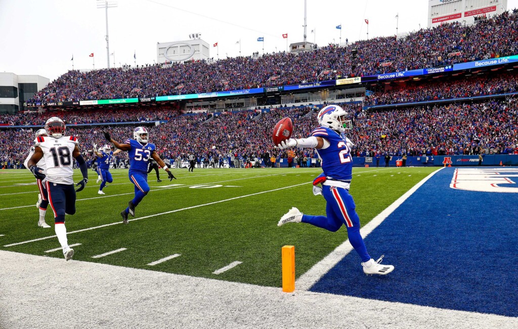 Buffalo Bills Running Back Reportedly Expected To Miss 2023 Season After Injuring Knee In Jet Ski Incident