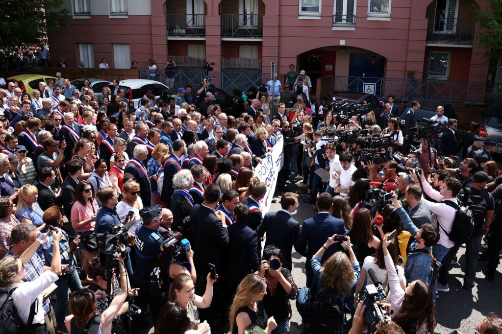 Hundreds March With French Mayor Whose House Was Attacked By Burning Car