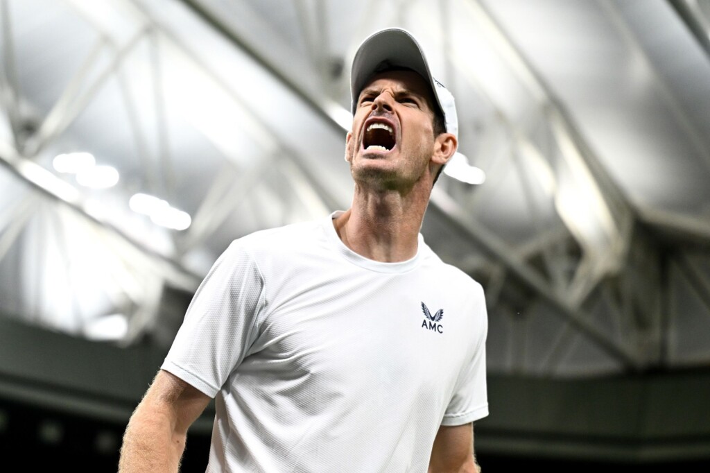 Andy Murray Shows Trademark Grit As Wimbledon Match Against Stefanos Tsitsipas Ends On Cliffhanger