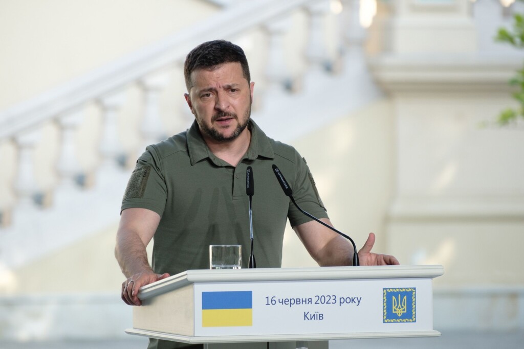 Cia Director Met Zelensky On Trip To Ukraine, Us Official Says