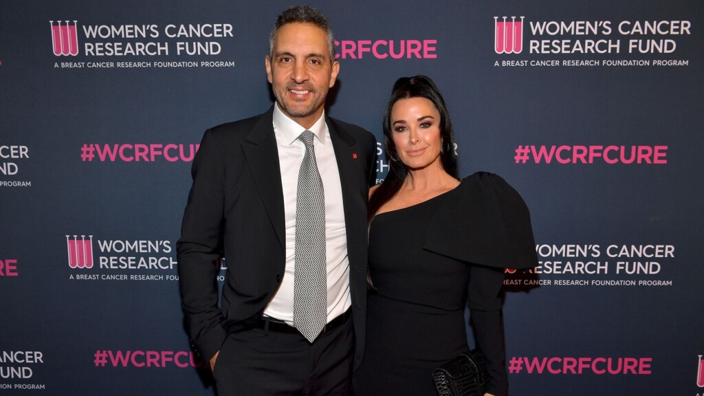 Kyle Richards And Mauricio Umansky Deny They Are Divorcing