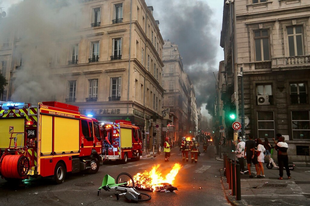 Fund For French Police Officer Who Shot Teen Dead Dwarfs One Made For Victim’s Family