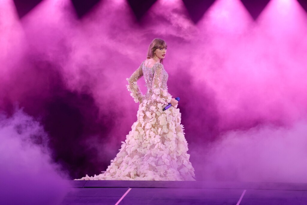 Taylor Swift Changes Controversial Lyrics For ‘better Than Revenge’