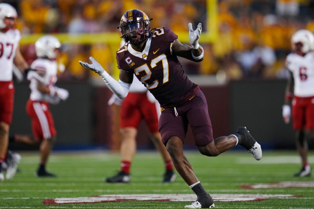 Minnesota Rallies Late To Beat Nebraska, Ruin Ruhle’s Debut