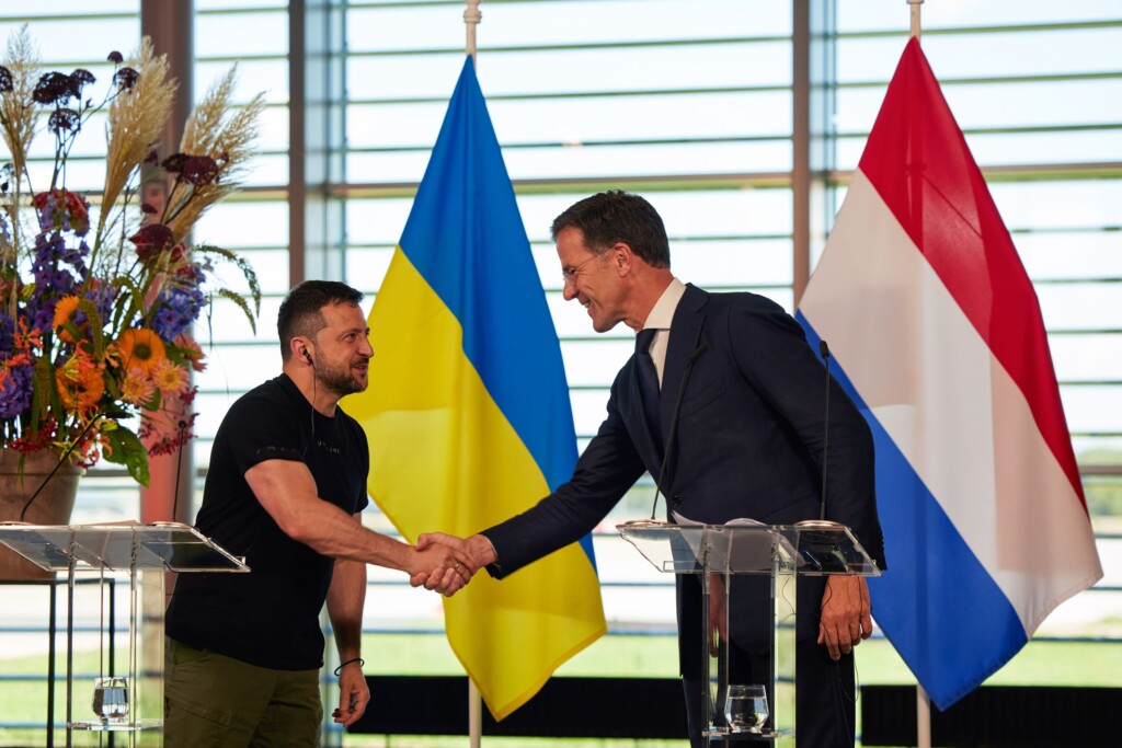 Netherlands And Denmark To Provide F 16 Aircrafts To Ukraine