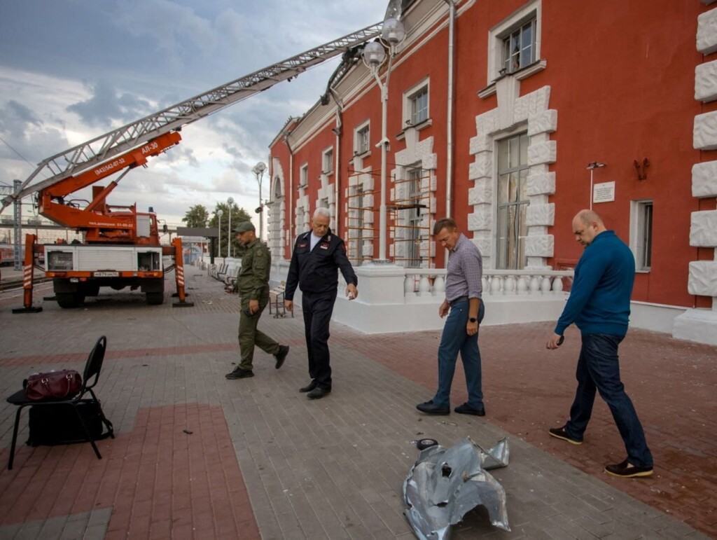 Drone Crashes Into Russian Railway Station, Leaving 5 Injured