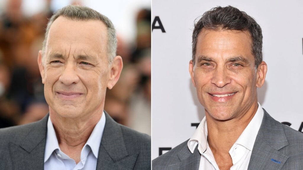 Tom Hanks And Johnathon Schaech Have A ‘that Thing You Do’ Reunion