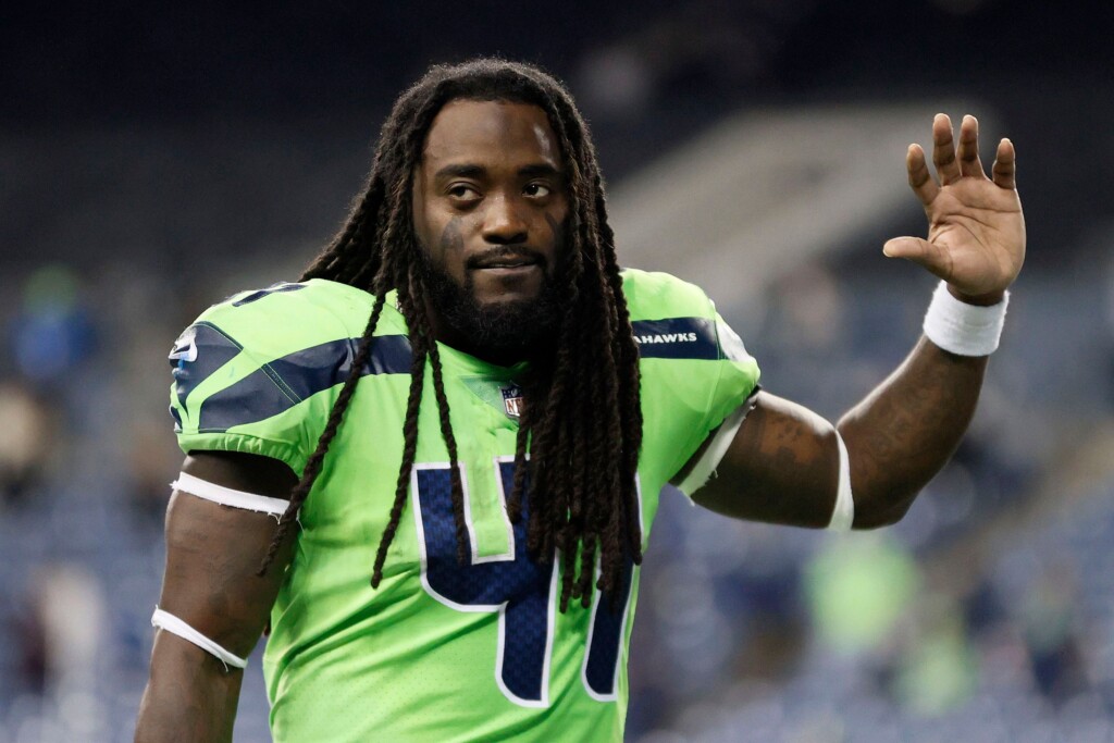 Former Nfl Player Alex Collins Dies In Motorcycle Accident At Age 28