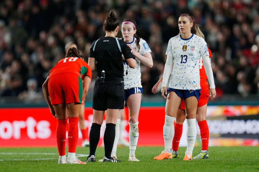 Underwhelming U.s. Team Slumps Into Women’s World Cup Knockout Game Against Familiar Foe