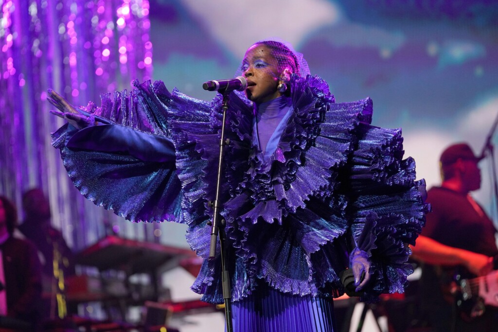 Lauryn Hill To Reunite With The Fugees For ‘miseducation Of Lauryn Hill’ 25th Anniversary Tour