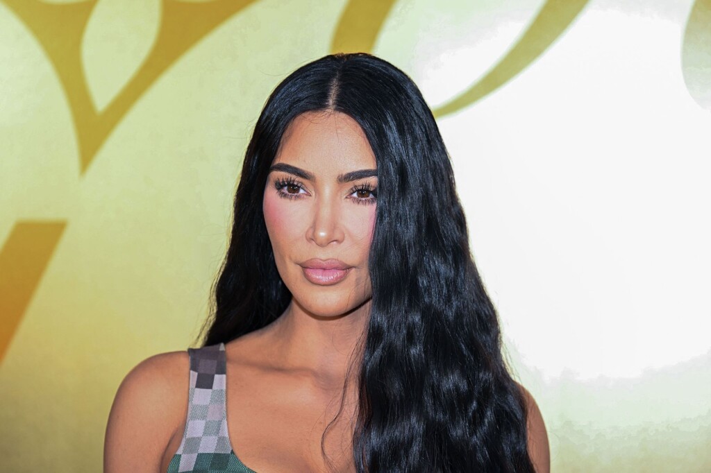 Kim Kardashian Reveals She Recently Broke Her Shoulder