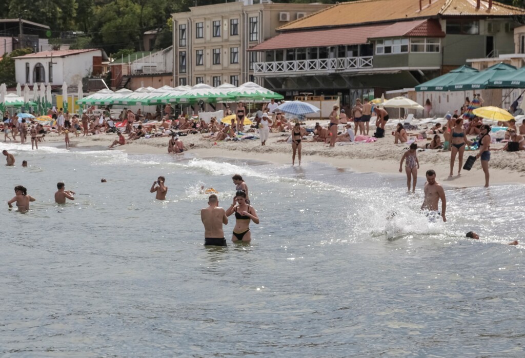 No Bathing During Air Raids – But Beaches In Southern Ukraine Port Reopen