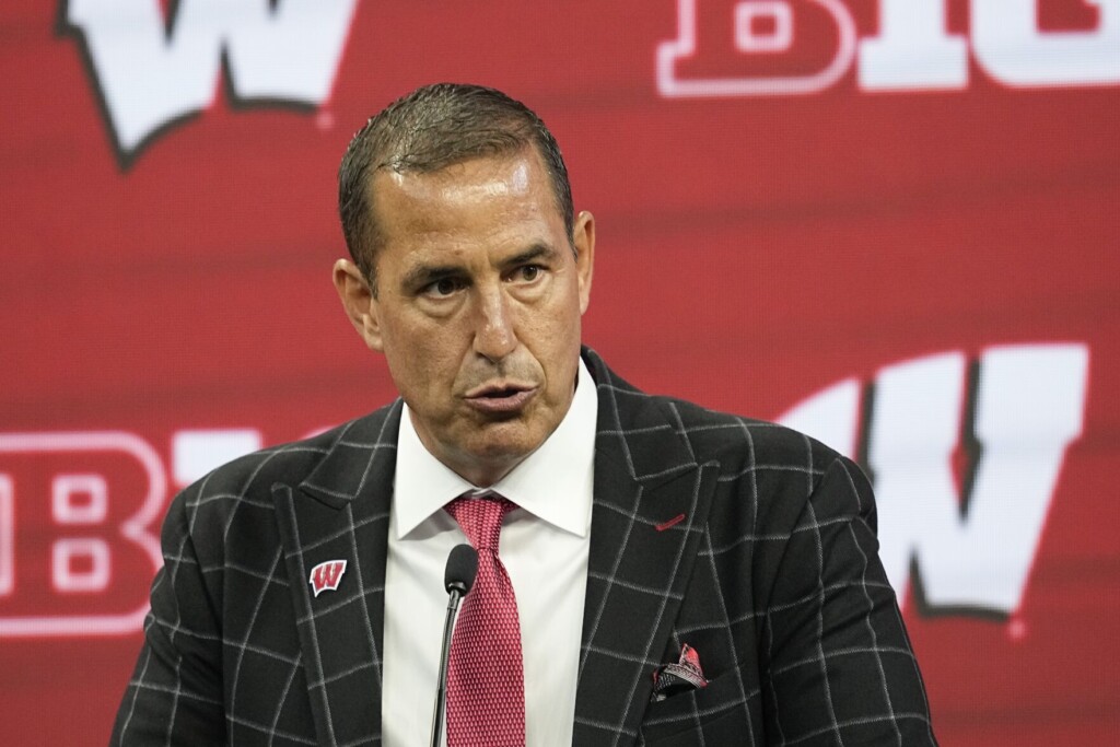 Arrival Of Longo’s Air Raid Offense Has Made Wisconsin Attractive To Wrs