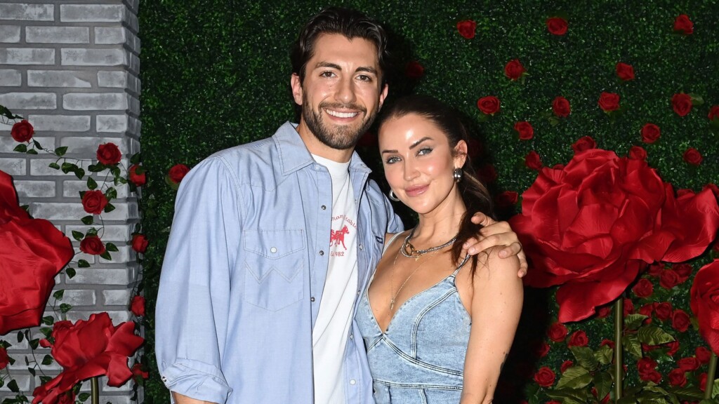 Kaitlyn Bristowe And Jason Tartick Call Off Their Engagement
